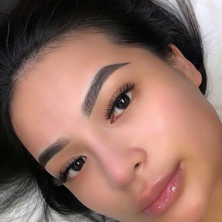 6 Benefits of Brow Henna